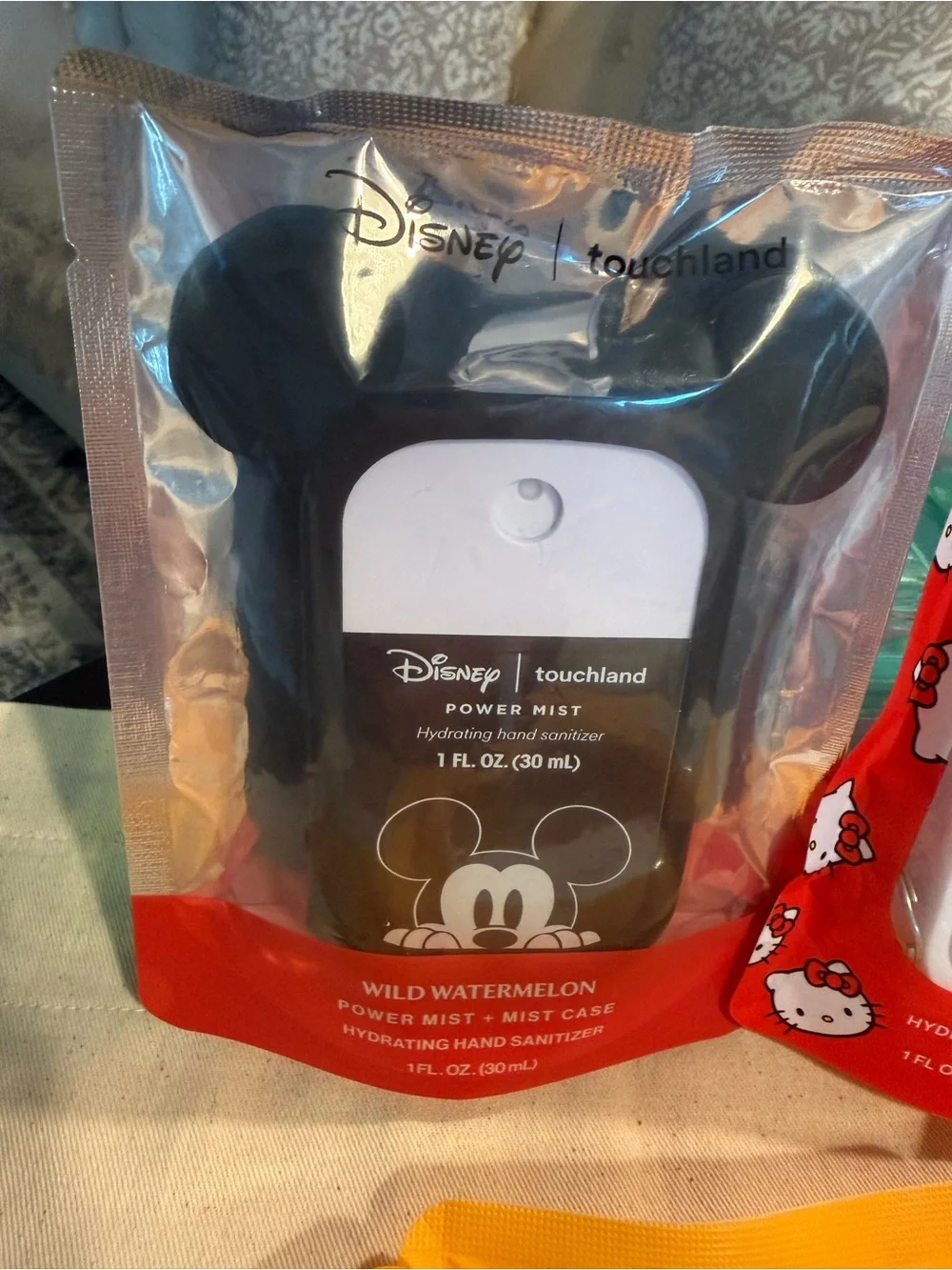 TOUCHLAND MICKEY & HELLO KITTY HANDSANT SPRAY BUNDLE
